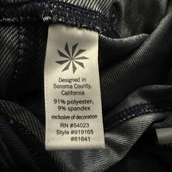 Athleta  Cargo Styled Pants with Pockets EC - Picture 8 of 9